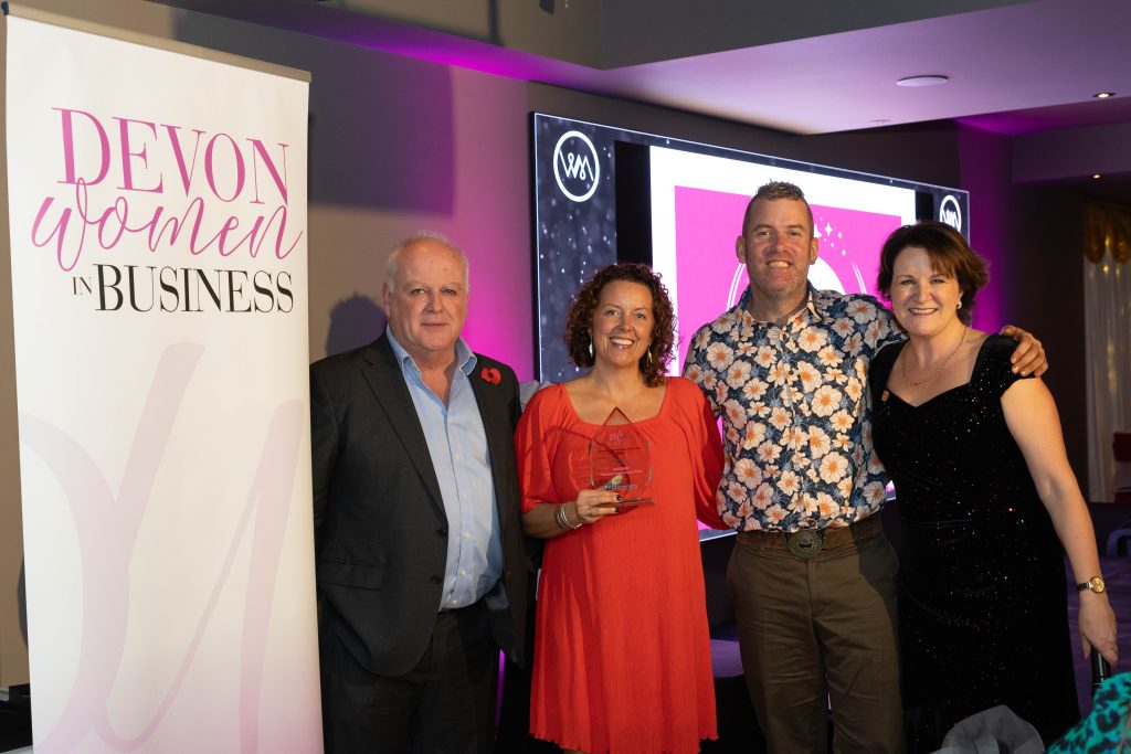 Cllr Paul Arnott with winners of Ecofriendly category and Louise Jenner